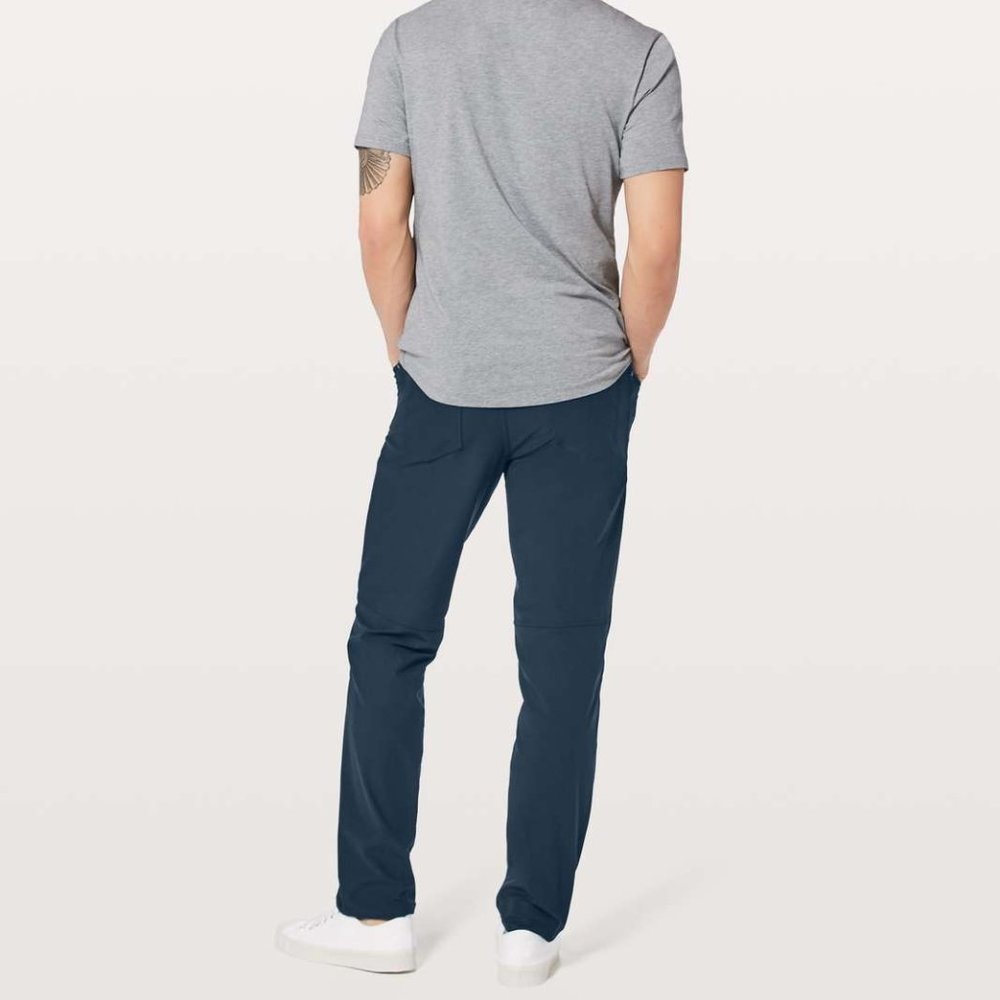 lululemon ABC true navy classic - tailored